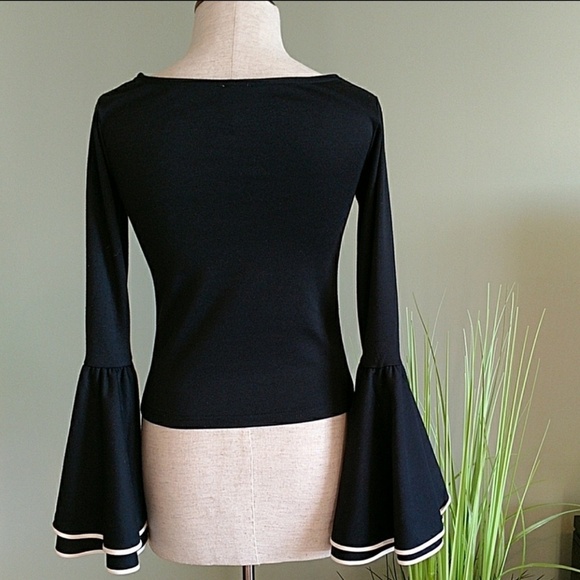 Ronny Kobo Top Cropped Flared Layered Bell Sleeve Knit Black White XS NWT - Picture 4 of 7